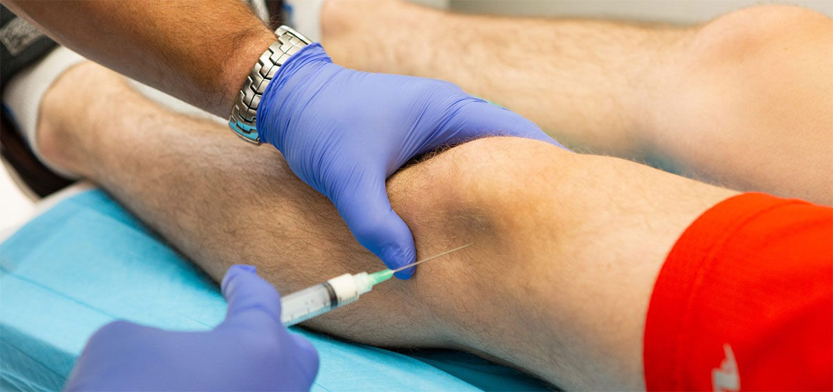 تزریق ژل به زانو چگونه و با چه هدفی انجام می‌شود